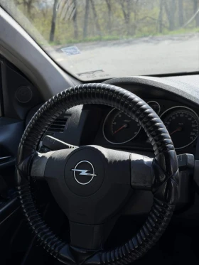 Opel Astra, снимка 8