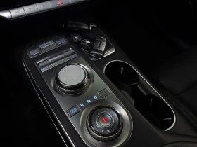 Genesis GV70 2.2 Automatic, снимка 11