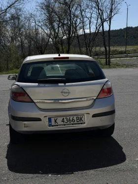 Opel Astra - 1300 € / 2542.58 лв. - 51325812 2