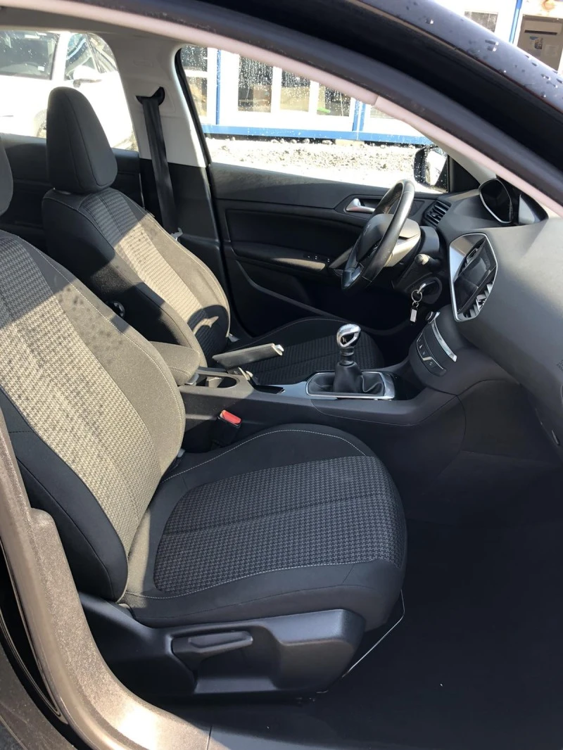 Peugeot 308 1.5 HDI/от БГ, снимка 15 - Автомобили и джипове - 45760123