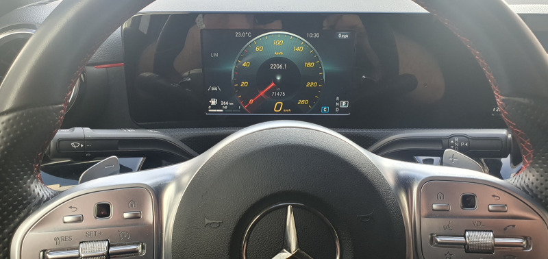 Mercedes-Benz A 180 AMG 72х.км, снимка 9 - Автомобили и джипове - 45817750