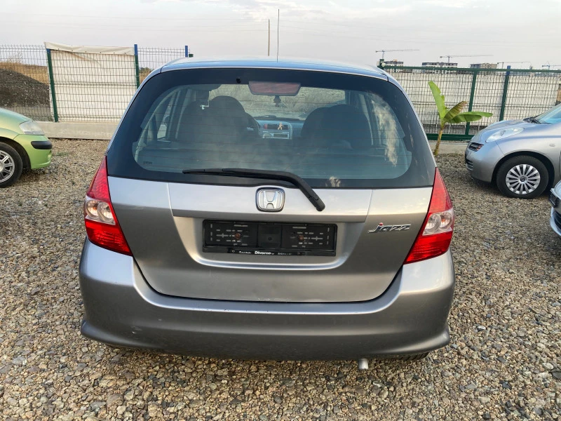 Honda Jazz 1.4i, снимка 6 - Автомобили и джипове - 46655071