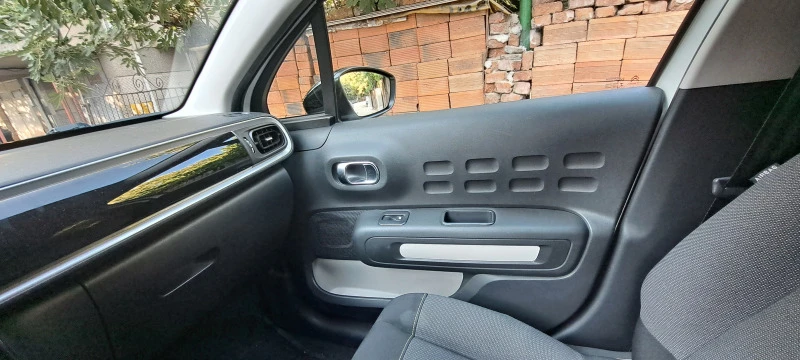 Citroen C3, снимка 8 - Автомобили и джипове - 46670983