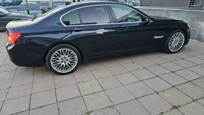 BMW 730, снимка 4 - Автомобили и джипове - 47583206