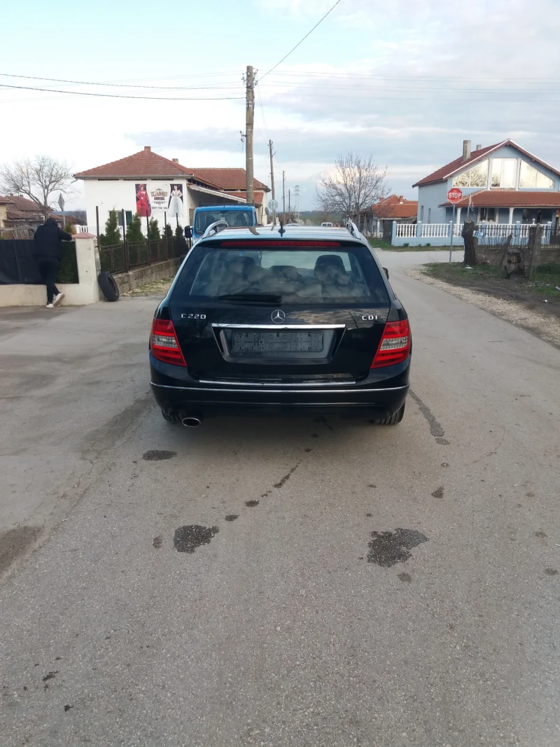 Mercedes-Benz C 220 2.2 CDI, снимка 13 - Автомобили и джипове - 47905778