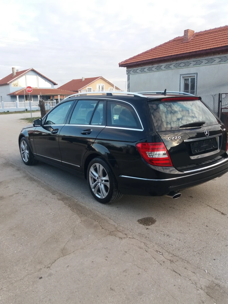 Mercedes-Benz C 220 2.2 CDI, снимка 3 - Автомобили и джипове - 47905778