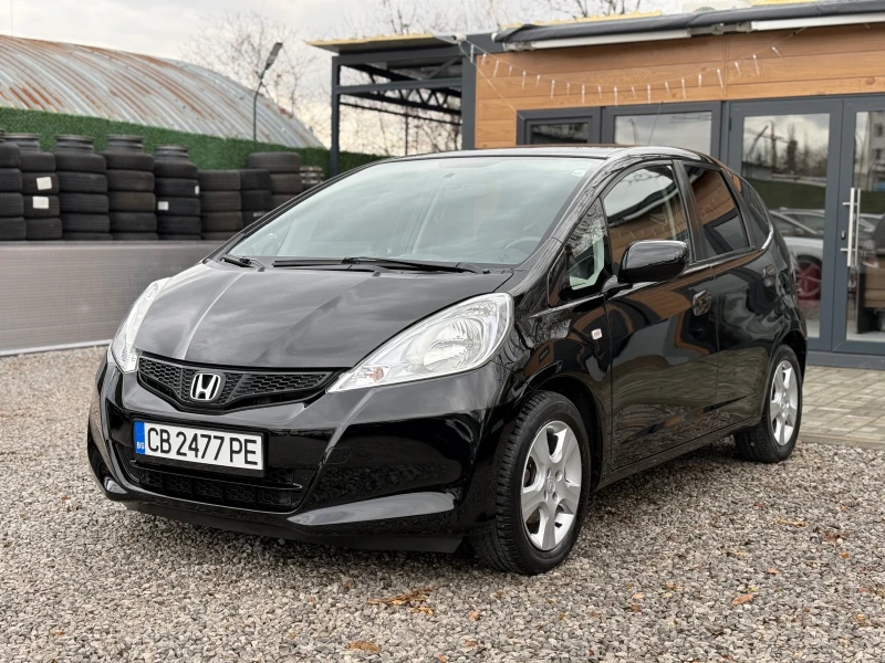 Honda Jazz 1.3 Hybrid, Automat, снимка 1 - Автомобили и джипове - 48312372