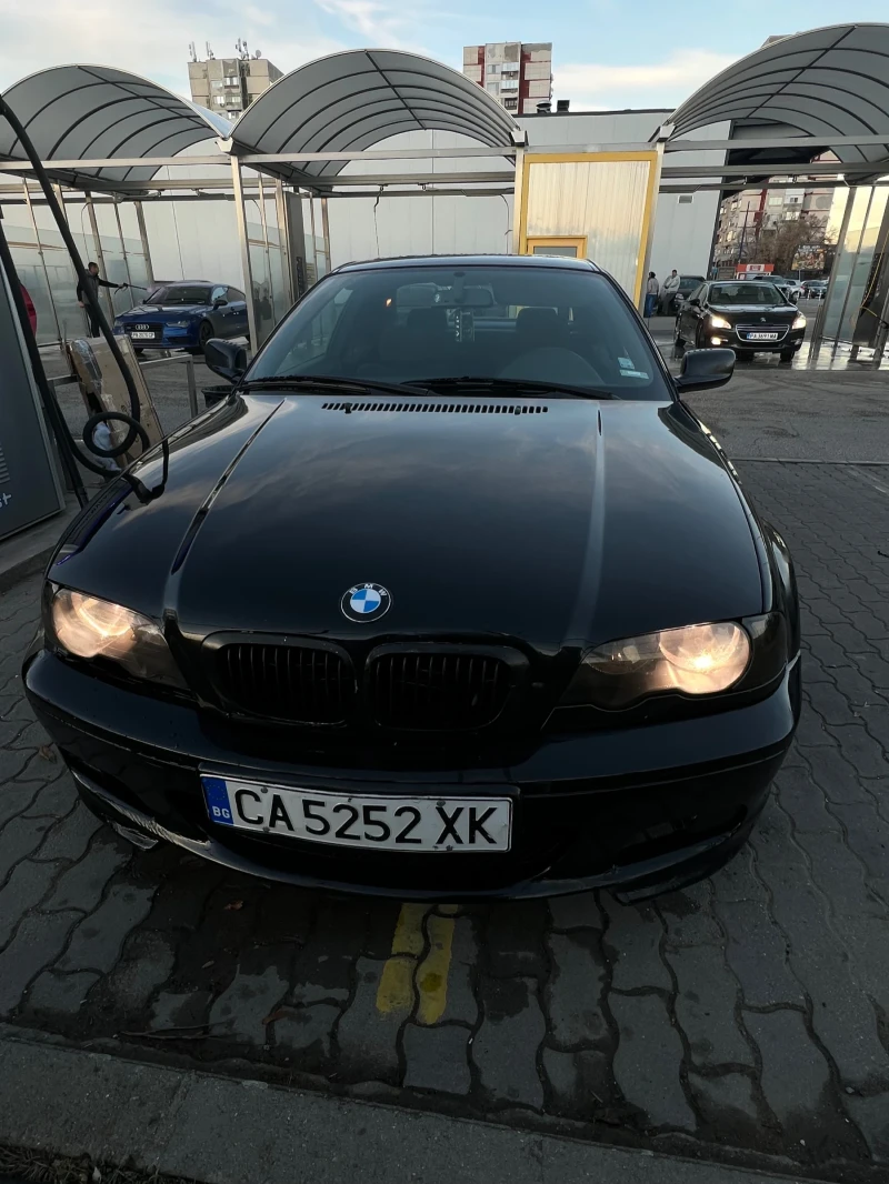 BMW 318, снимка 1 - Автомобили и джипове - 48381763