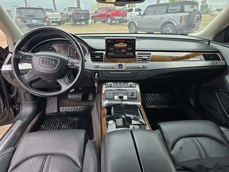 Audi A8, снимка 7 - Автомобили и джипове - 49351546