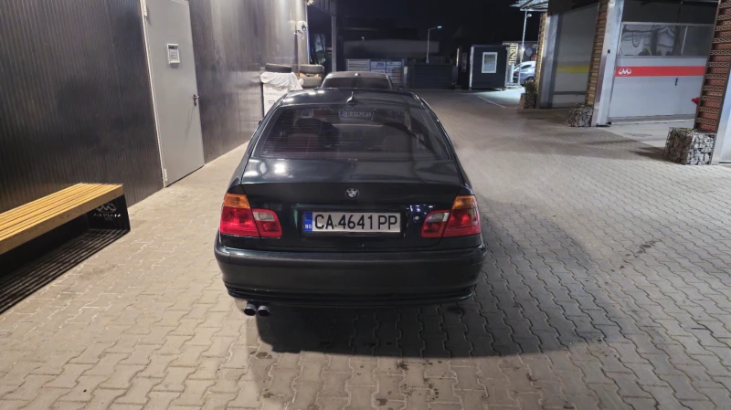 BMW 330, снимка 7 - Автомобили и джипове - 49485497