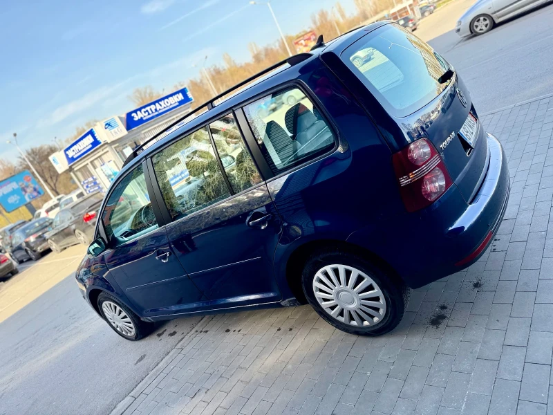 VW Touran, снимка 4 - Автомобили и джипове - 49556698