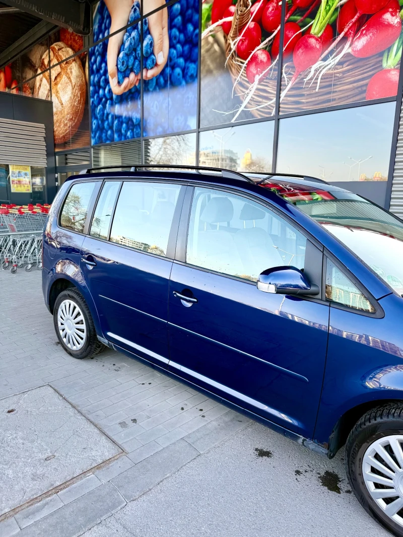 VW Touran, снимка 6 - Автомобили и джипове - 49556698