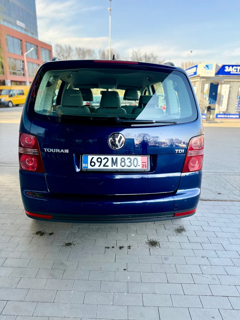 VW Touran, снимка 3 - Автомобили и джипове - 49556698