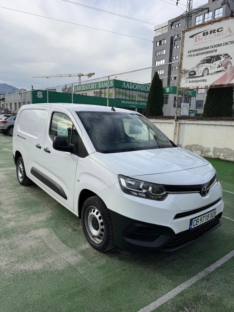 Toyota Proace City, снимка 3 - Автомобили и джипове - 52597955
