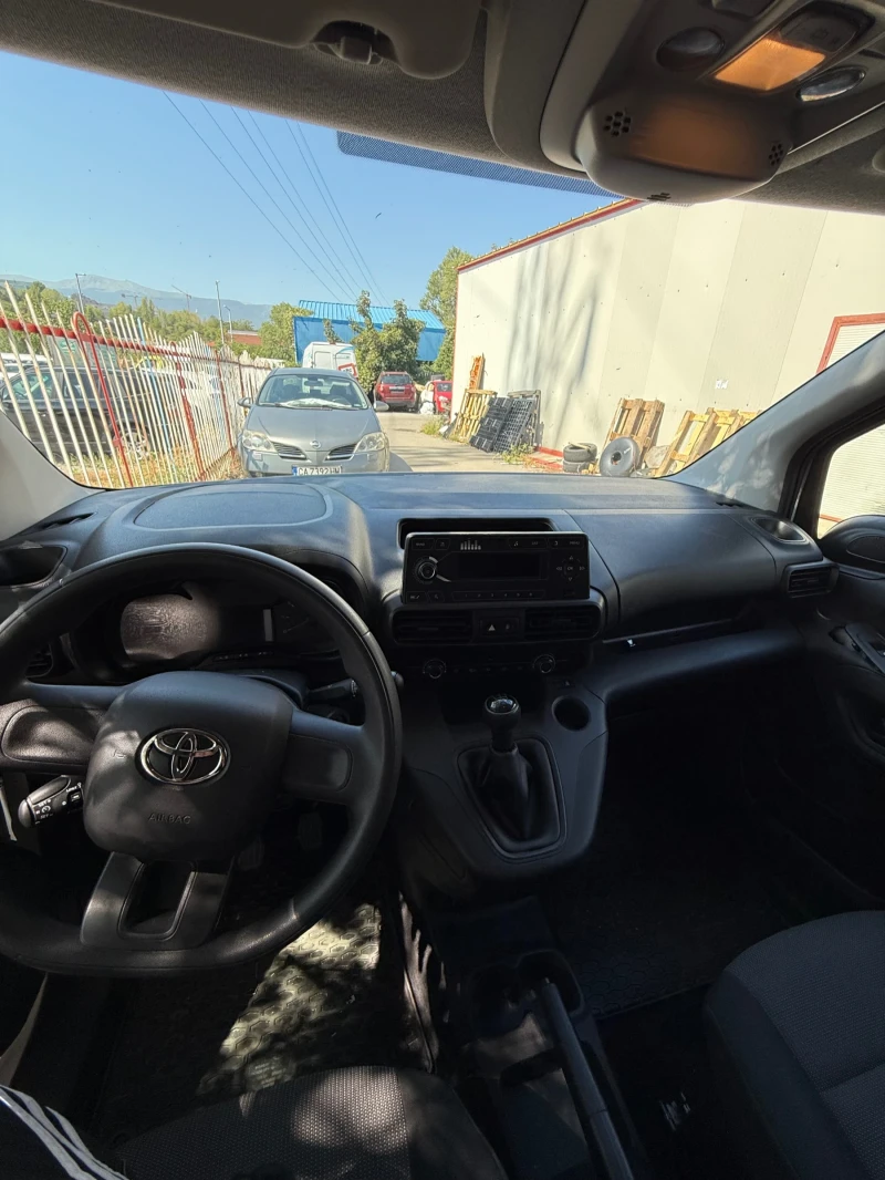 Toyota Proace City, снимка 7 - Автомобили и джипове - 52597955