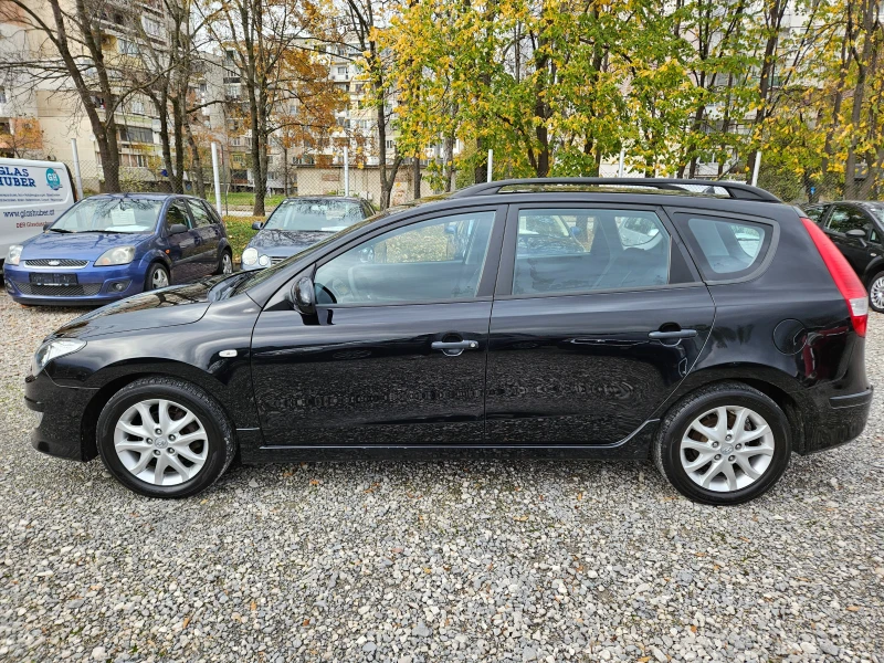 Hyundai I30 1.4 CW Facelifte 105кс, снимка 6 - Автомобили и джипове - 52321342