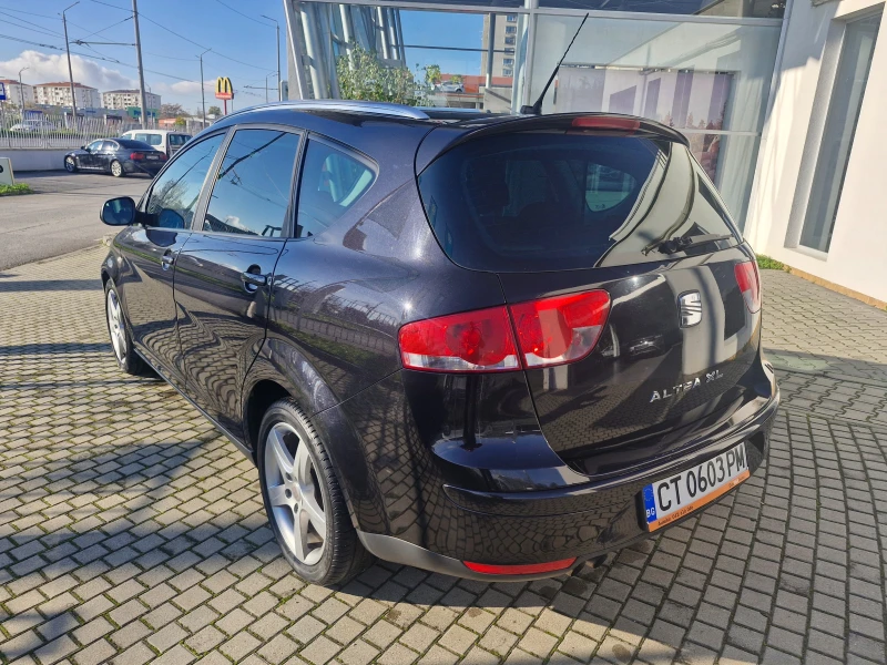 Seat Altea XL 2.0 TDI Sport, снимка 6 - Автомобили и джипове - 52606301