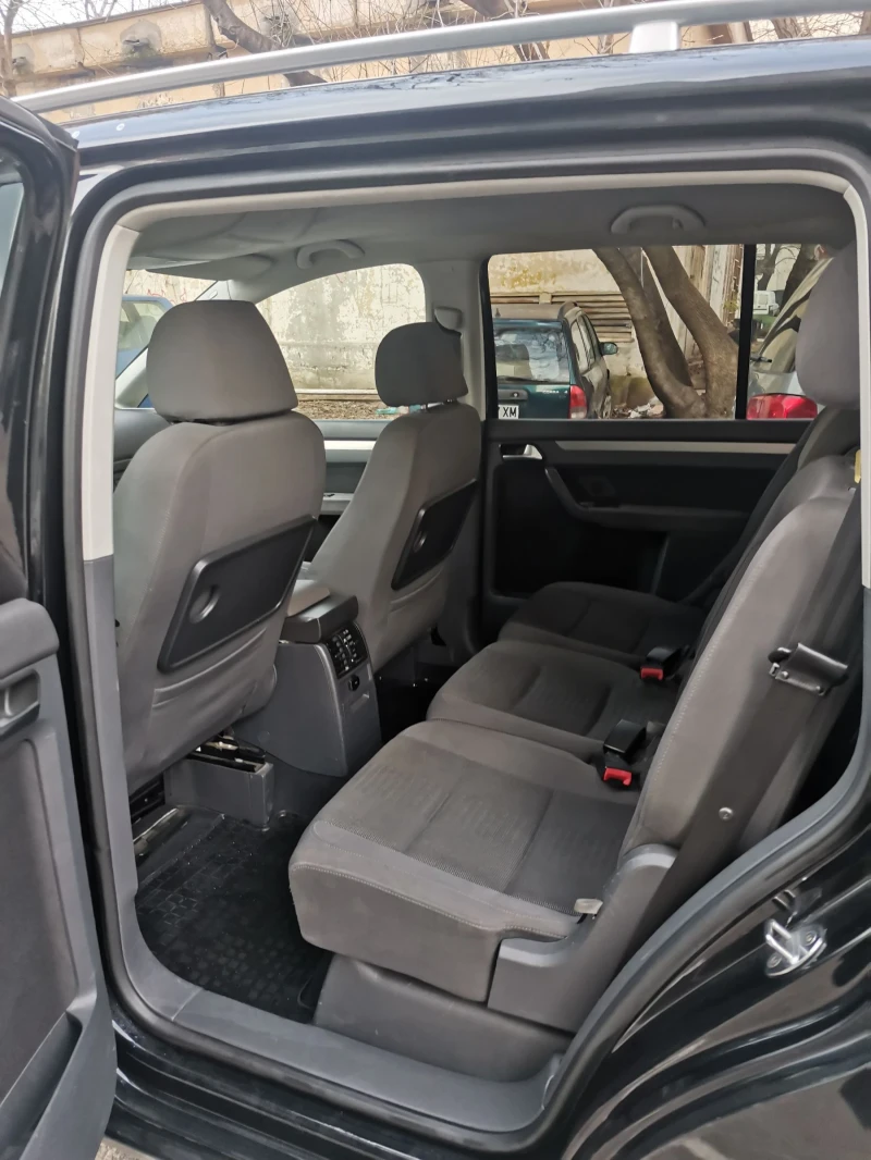VW Touran Volkswagen Touran 1.4 метан, 7 мест. , снимка 6 - Автомобили и джипове - 52858435