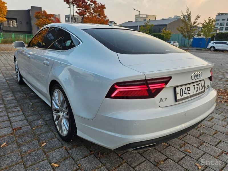 Audi A7, снимка 7 - Автомобили и джипове - 53036032