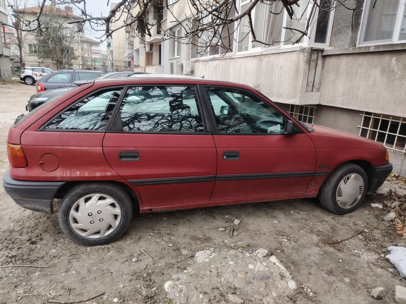Opel Astra 1992, снимка 12 - Автомобили и джипове - 53178527