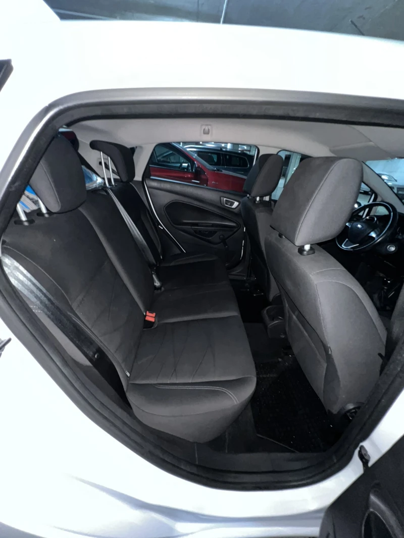 Ford Fiesta trend, снимка 5 - Автомобили и джипове - 53344337