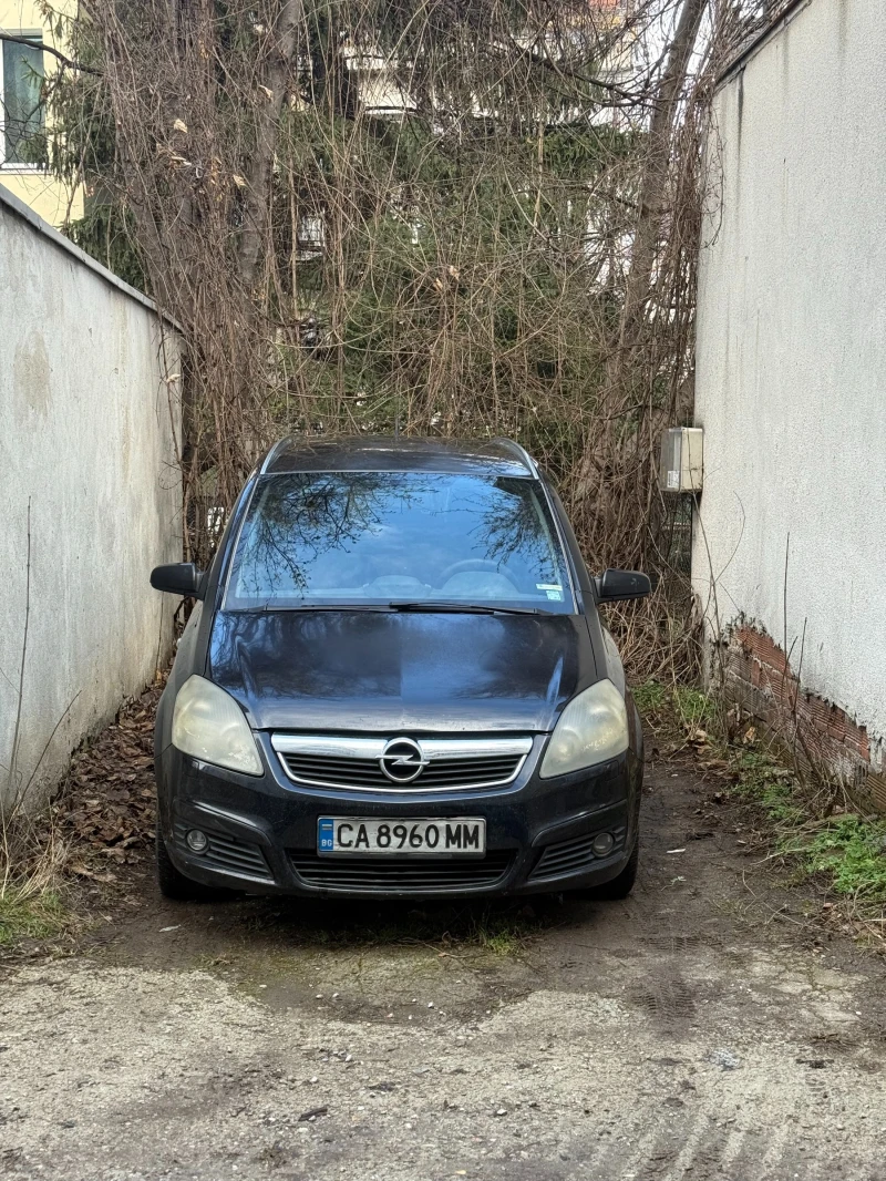 Opel Zafira B, снимка 10 - Автомобили и джипове - 53401809