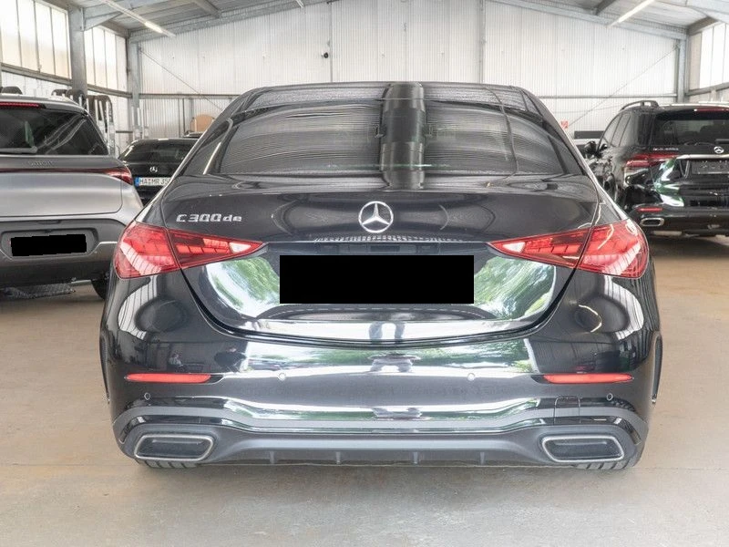 Mercedes-Benz C 300 de = AMG Line= Night Package Гаранция - изображение 2