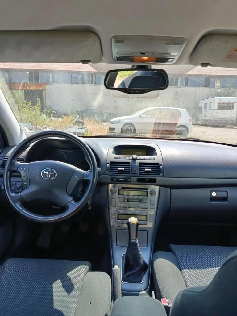 Toyota Avensis 1.6  - изображение 8