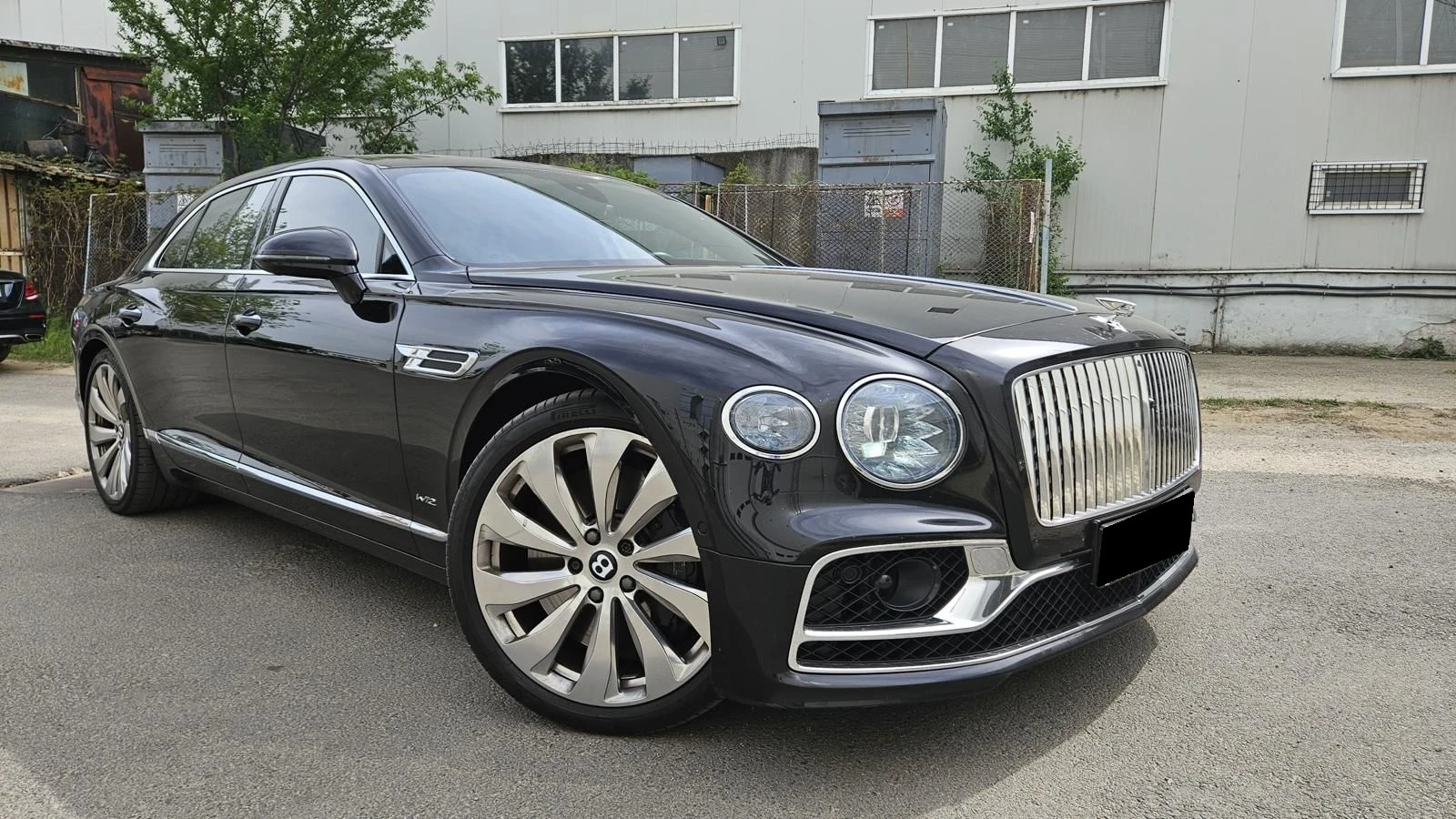 Bentley Flying Spur III 6.0 W12 AWD First Edition - изображение 2