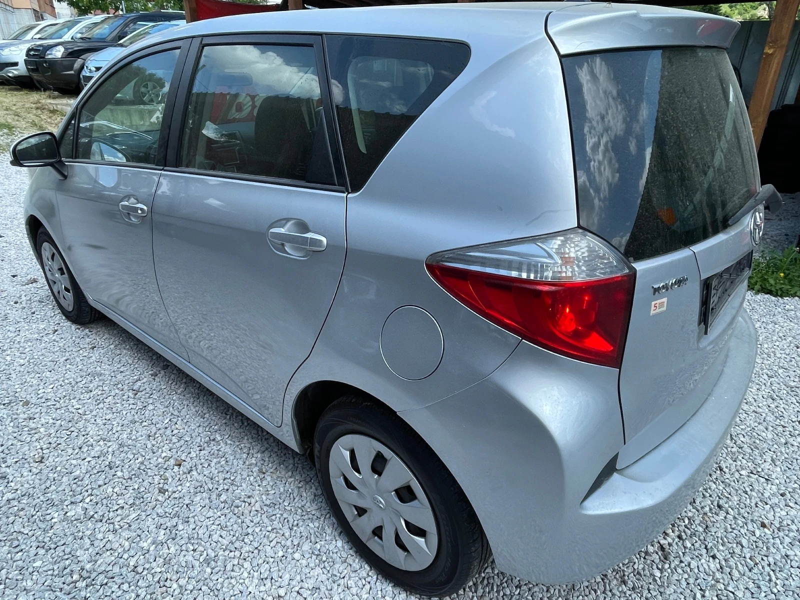 Toyota Verso S 1.3 i A/C - изображение 3