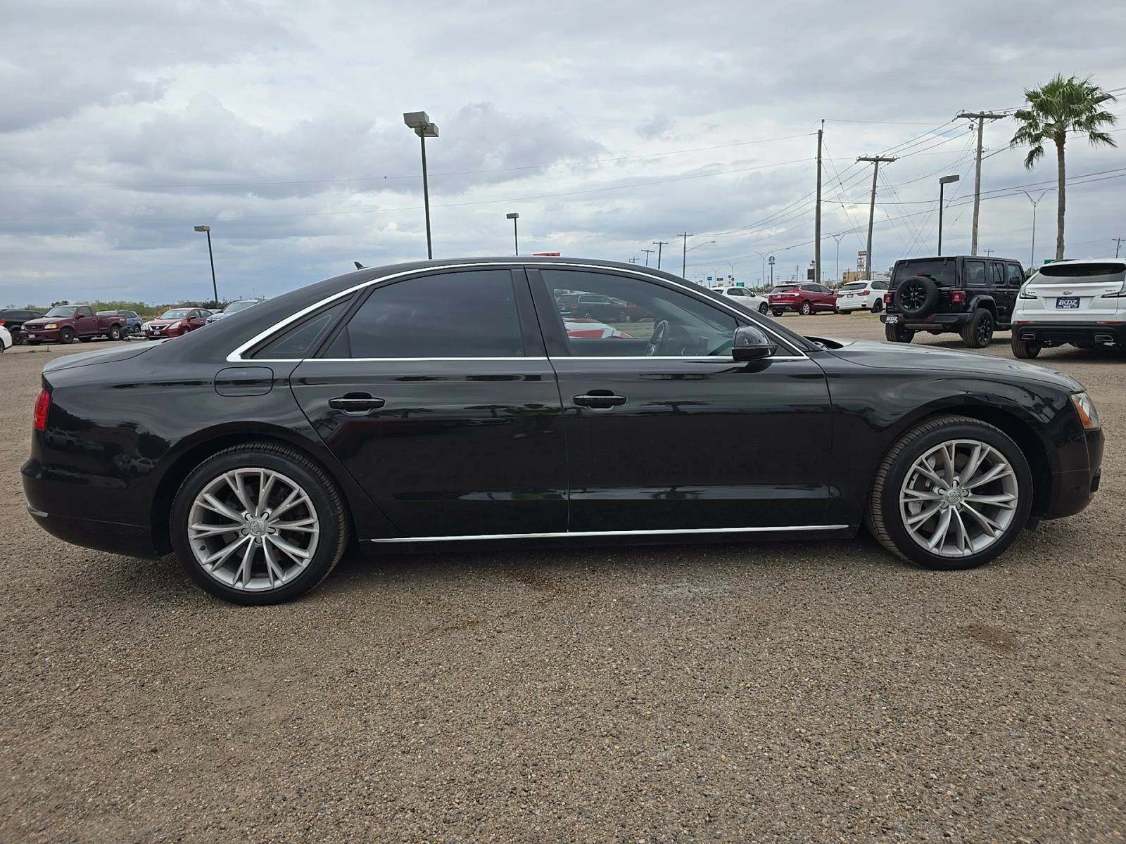 Audi A8  - изображение 4