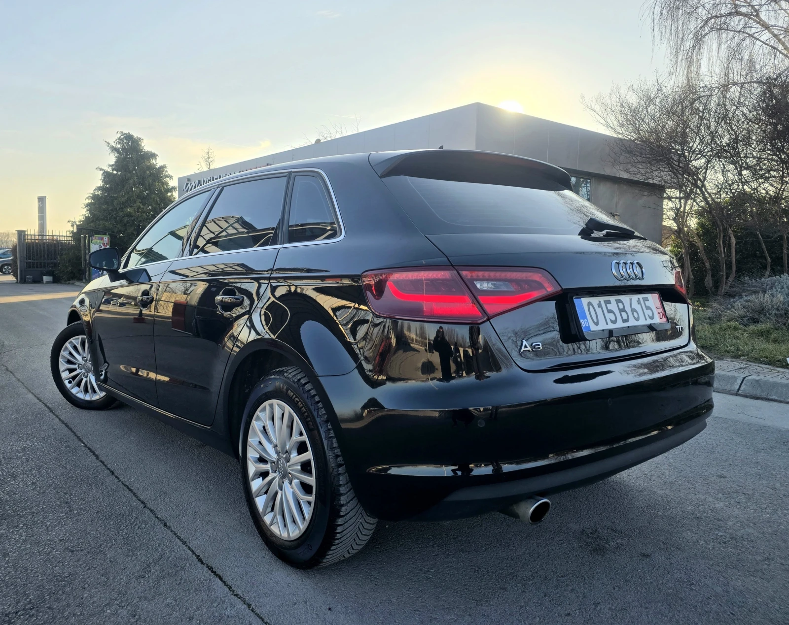 Audi A3 КАТО НОВ/S-Line/EURO6 - изображение 7
