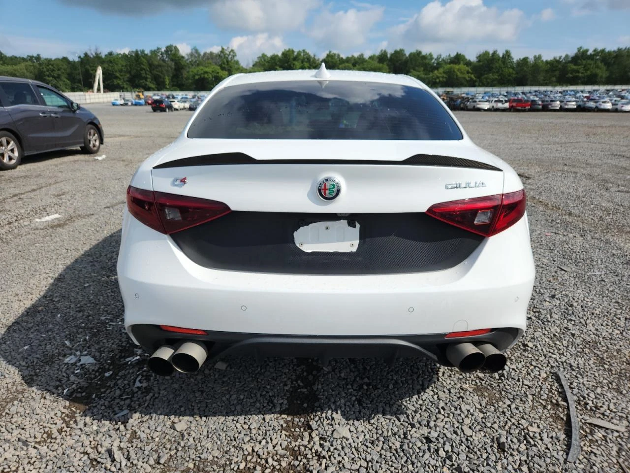 Alfa Romeo Giulia  - изображение 5