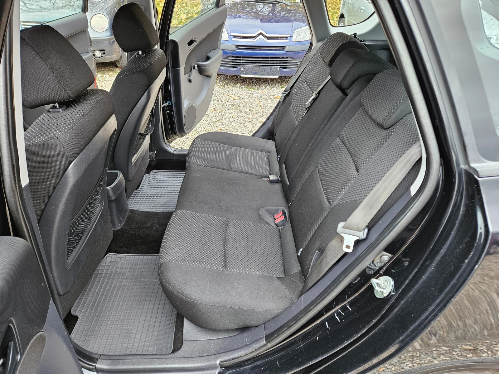 Hyundai I30 1.4 CW Facelifte 105кс - изображение 10