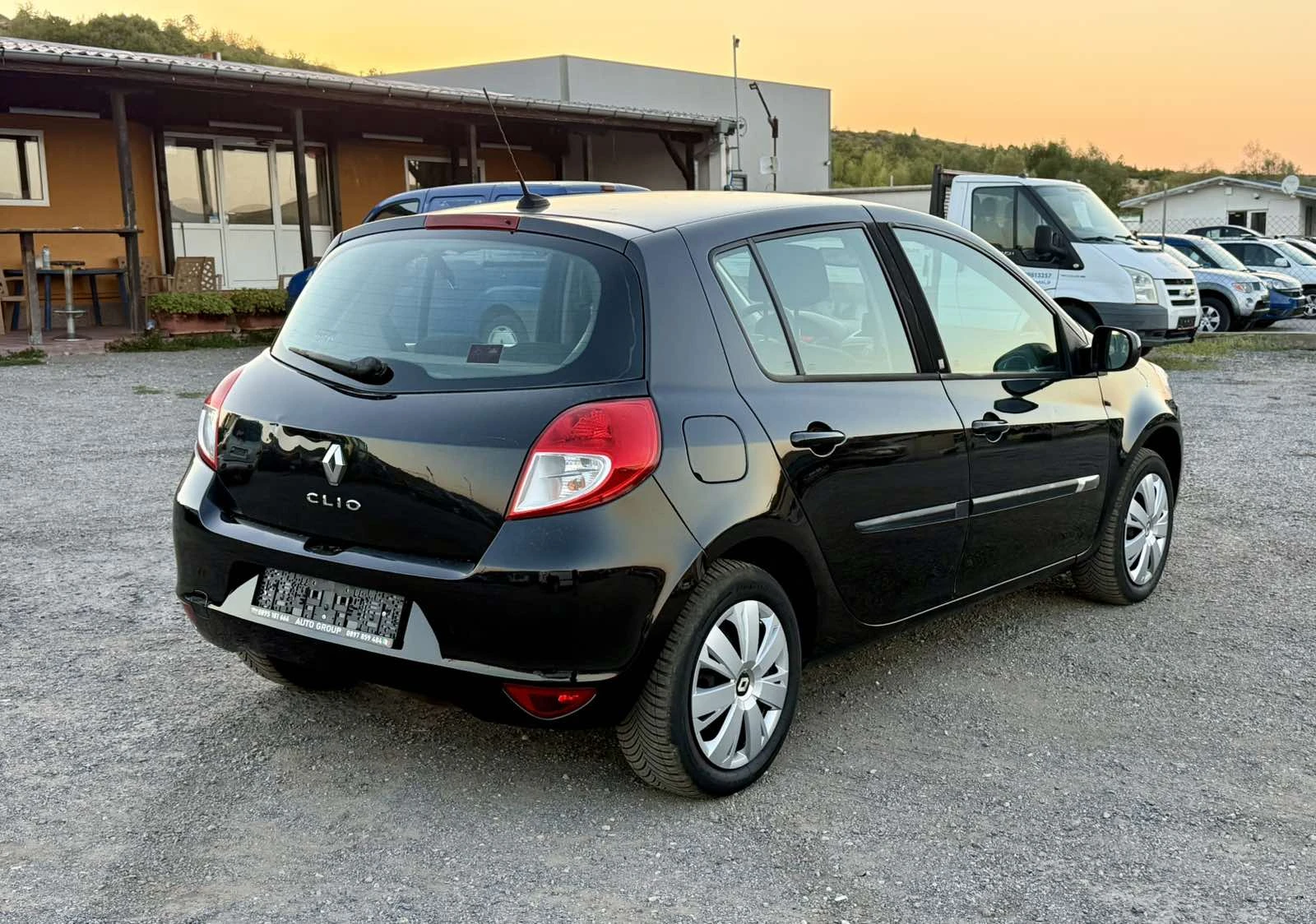 Renault Clio 1.2 - изображение 4