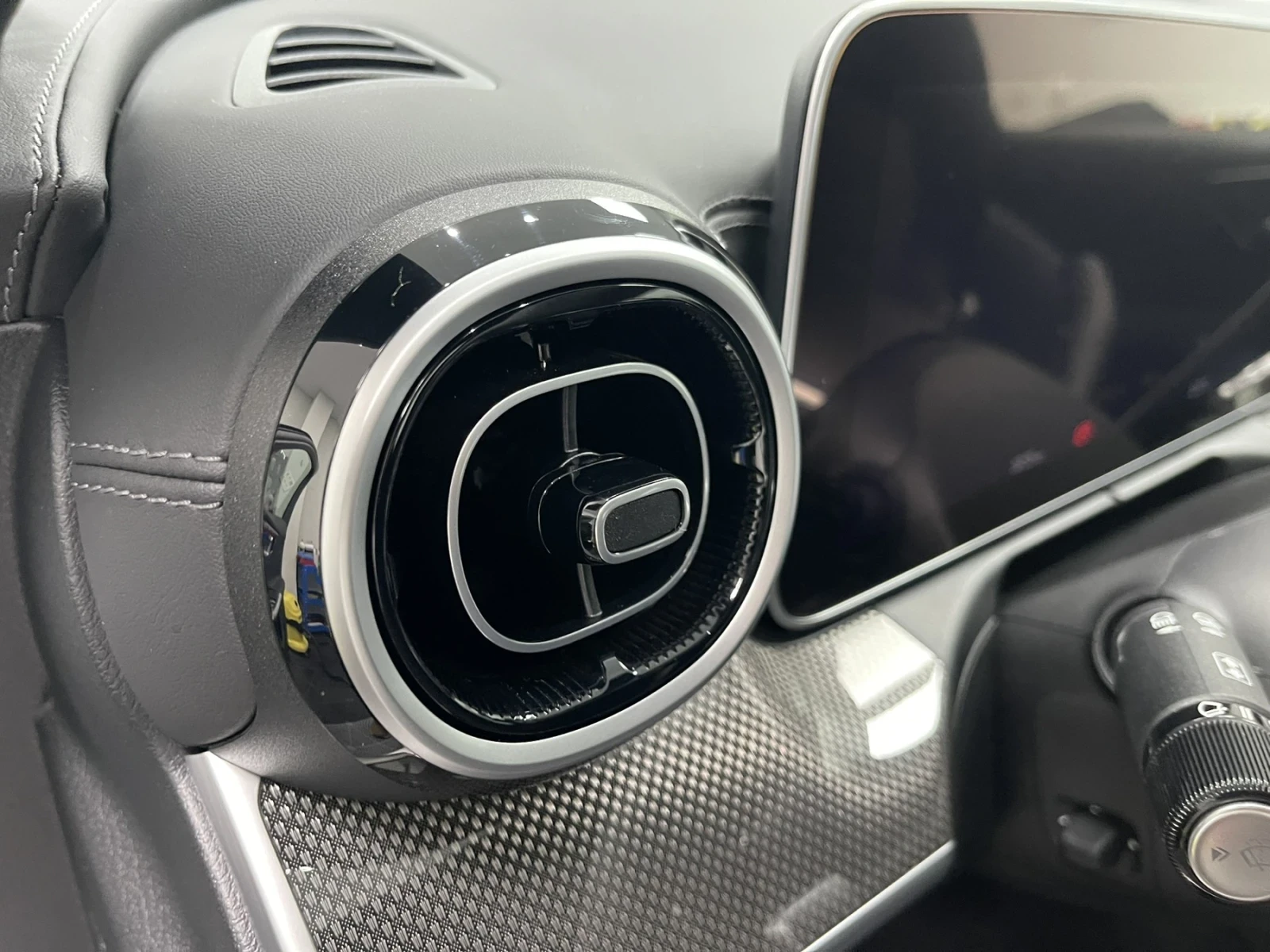 Mercedes-Benz C 300 C300 AMG FUL MAX, снимка 14 - Автомобили и джипове - 53841847