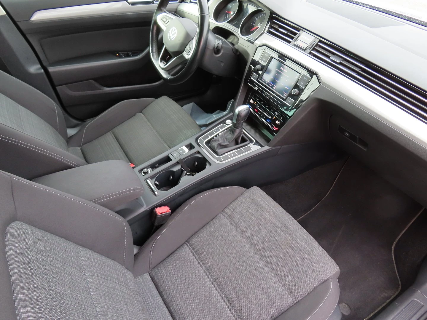 VW Passat Business 1.5 TSI OPF DSG | Mobile.bg � ����������� 6