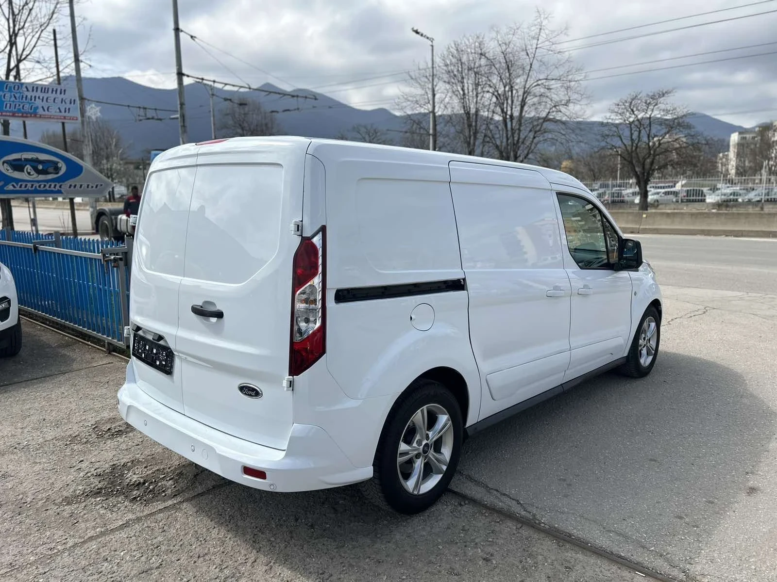 Ford Transit Custom Connect MAXI, снимка 5 - Автомобили и джипове - 54063262