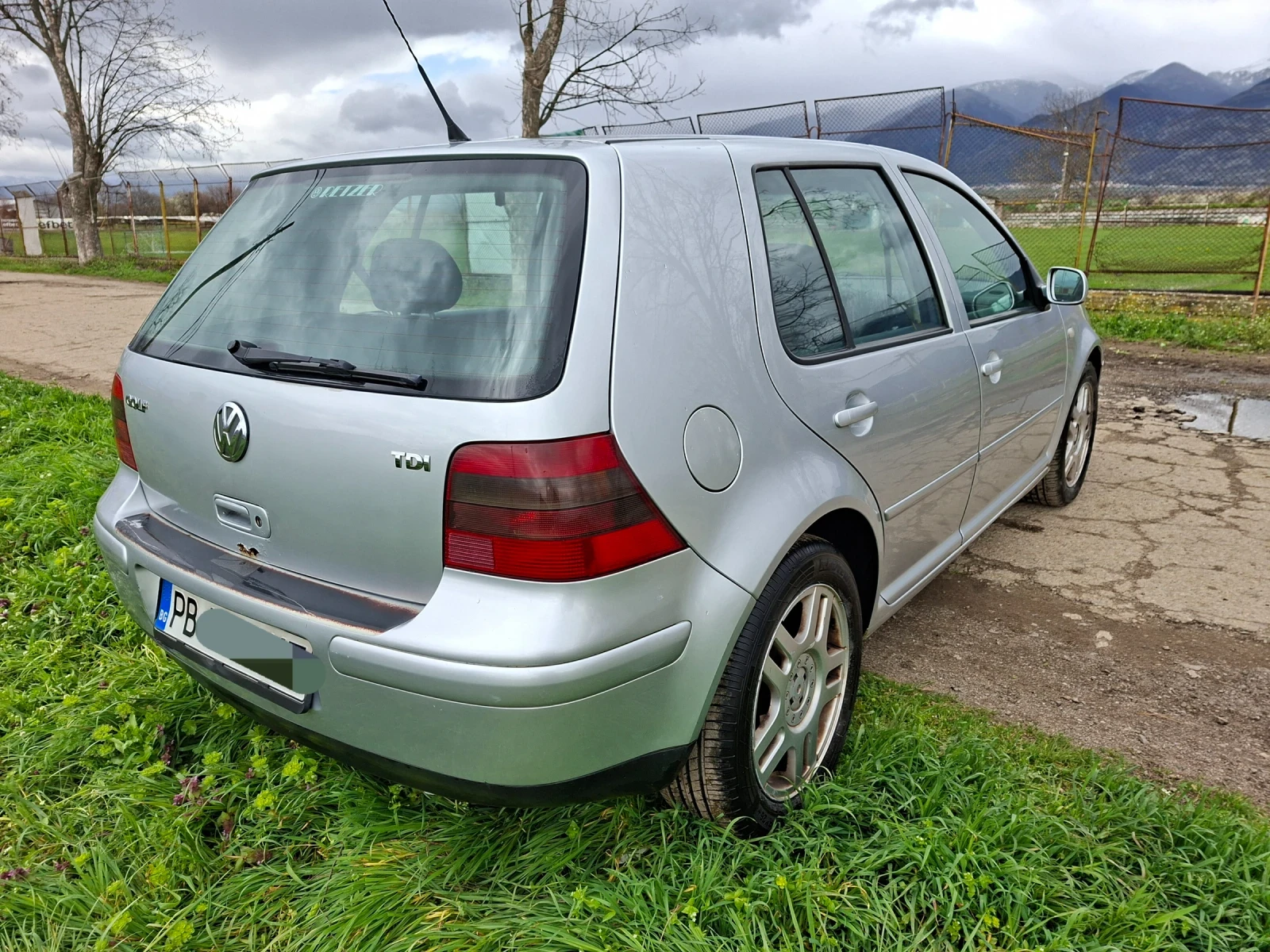 VW Golf, снимка 9 - Автомобили и джипове - 54088836