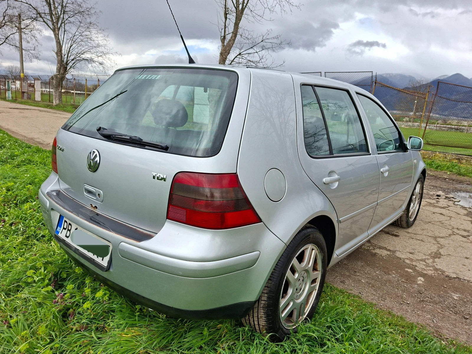 VW Golf, снимка 7 - Автомобили и джипове - 54088836