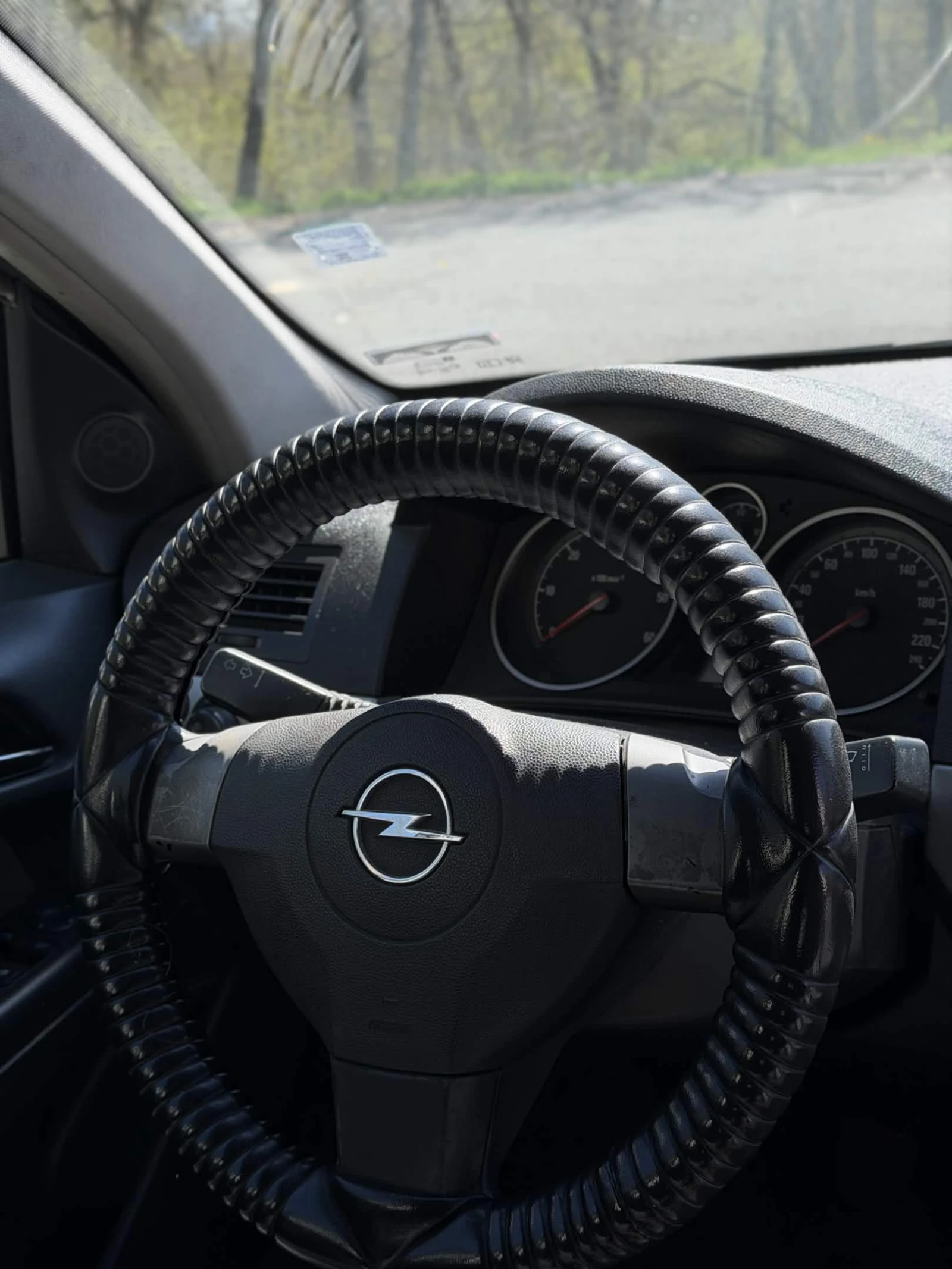 Opel Astra, снимка 8 - Автомобили и джипове - 54140684