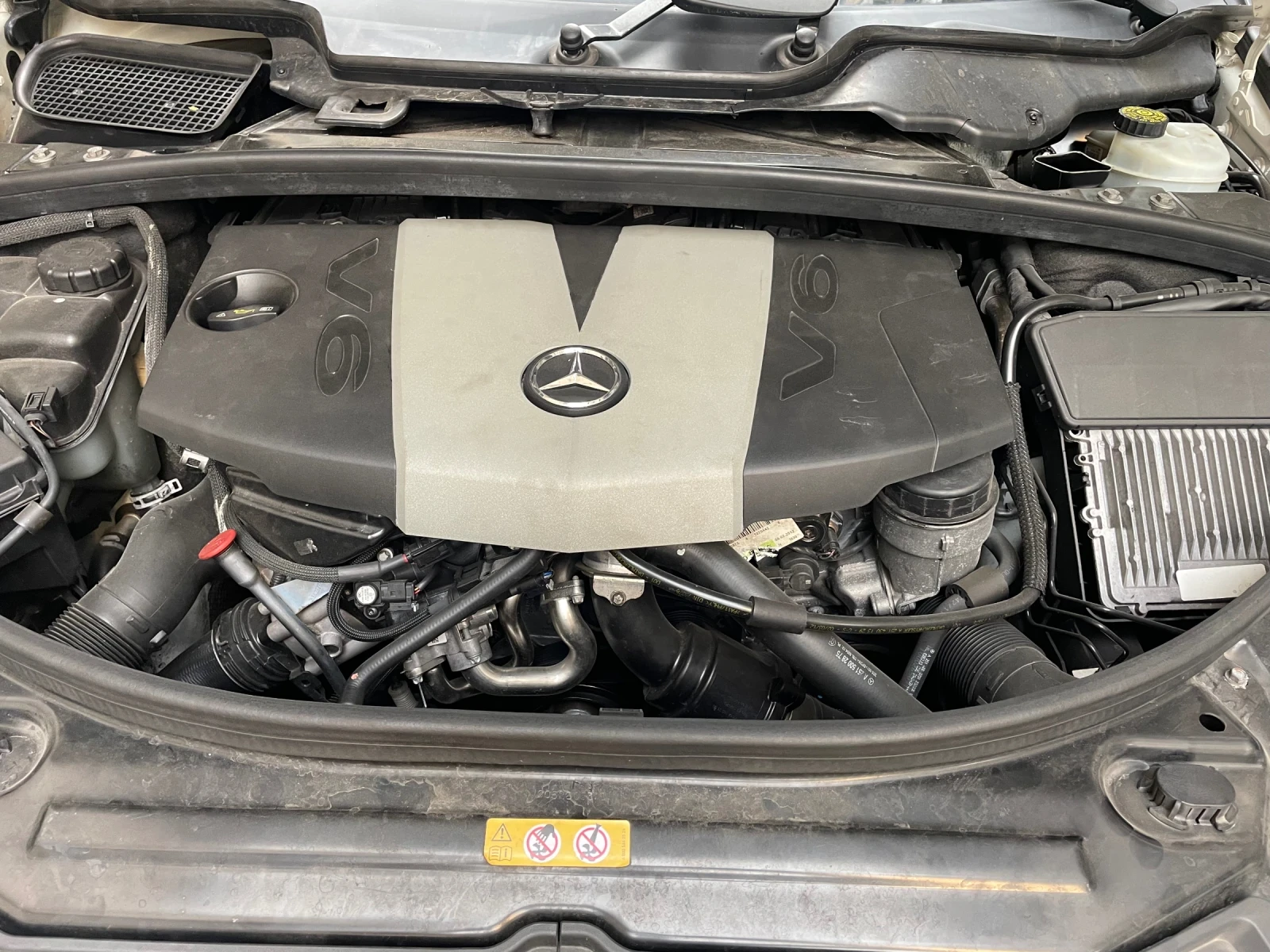 Mercedes-Benz R 350 R 350 CDI 4Matic, снимка 4 - Автомобили и джипове - 54458937
