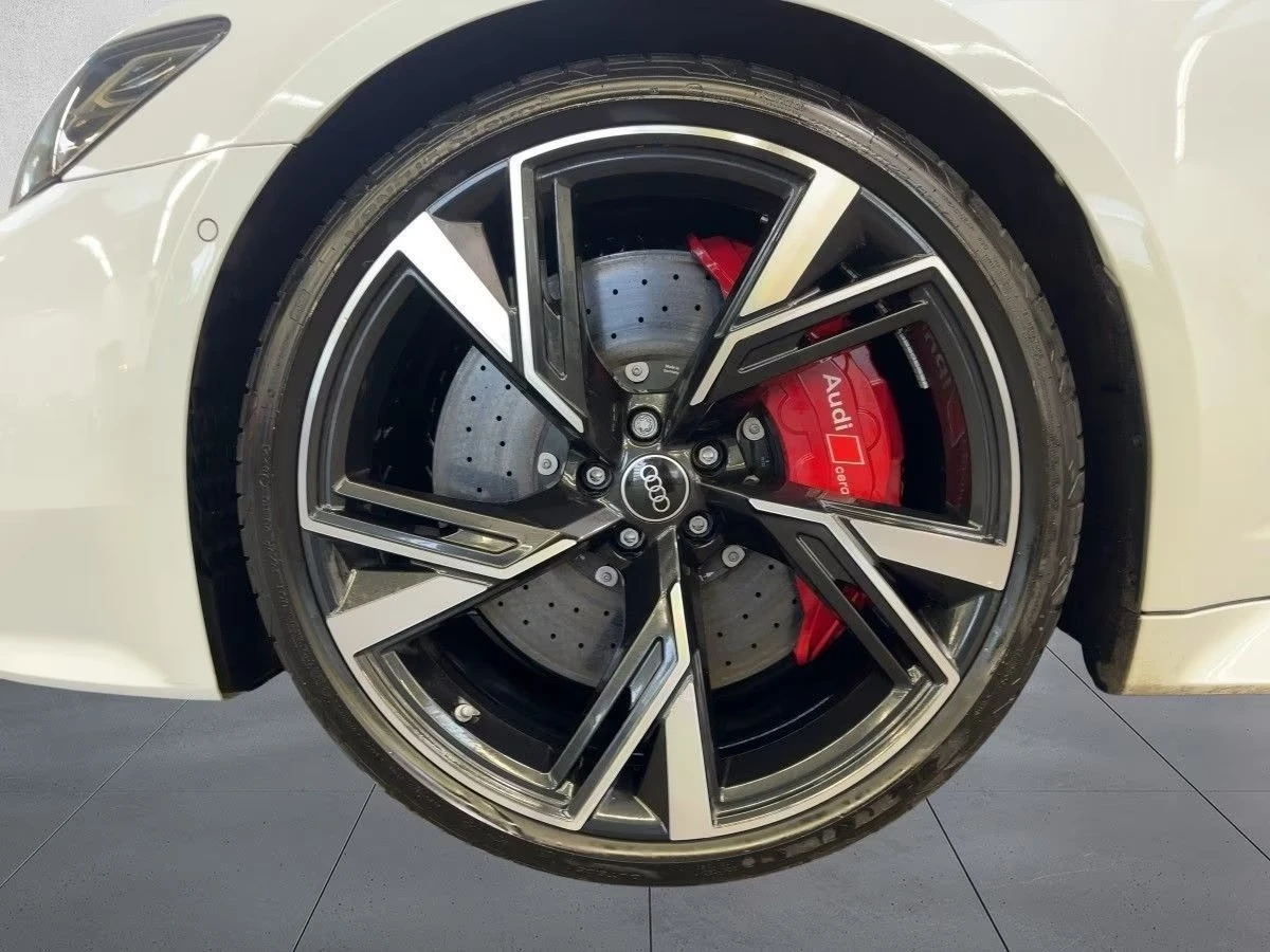 Audi Rs6 Avant* Ceramic* B&O* Pano, снимка 4 - Автомобили и джипове - 55239446