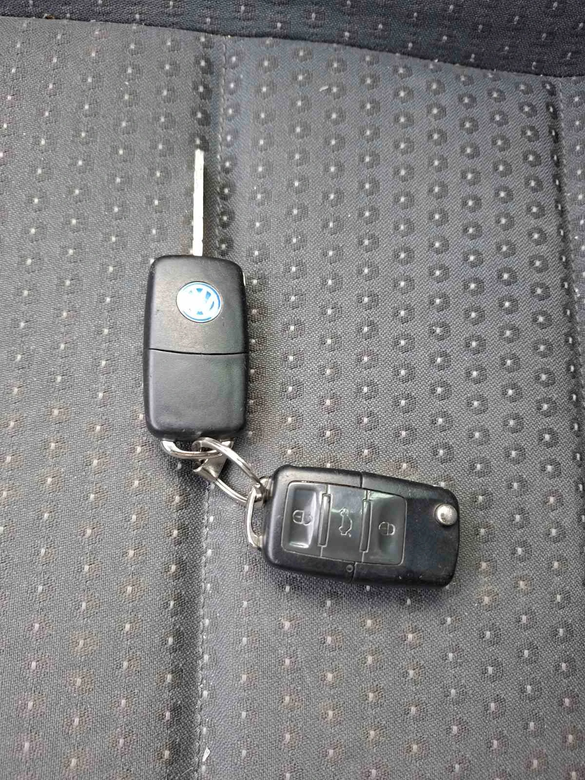 VW Touran 1, 9TDI, снимка 8 - Автомобили и джипове - 55348193