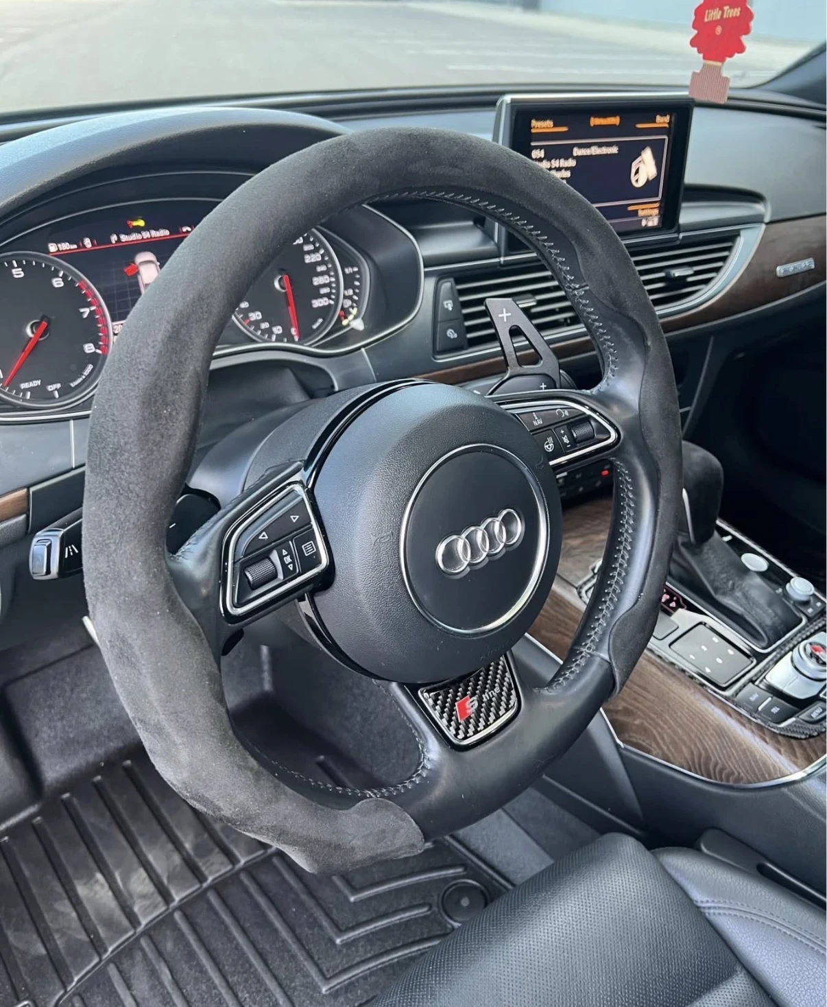 Audi A6 3.0T| GREC| 8ZF| ОБДУХВАНЕ| S LINE| 360| БЕЗ ИНЦИД, снимка 8 - Автомобили и джипове - 55625855