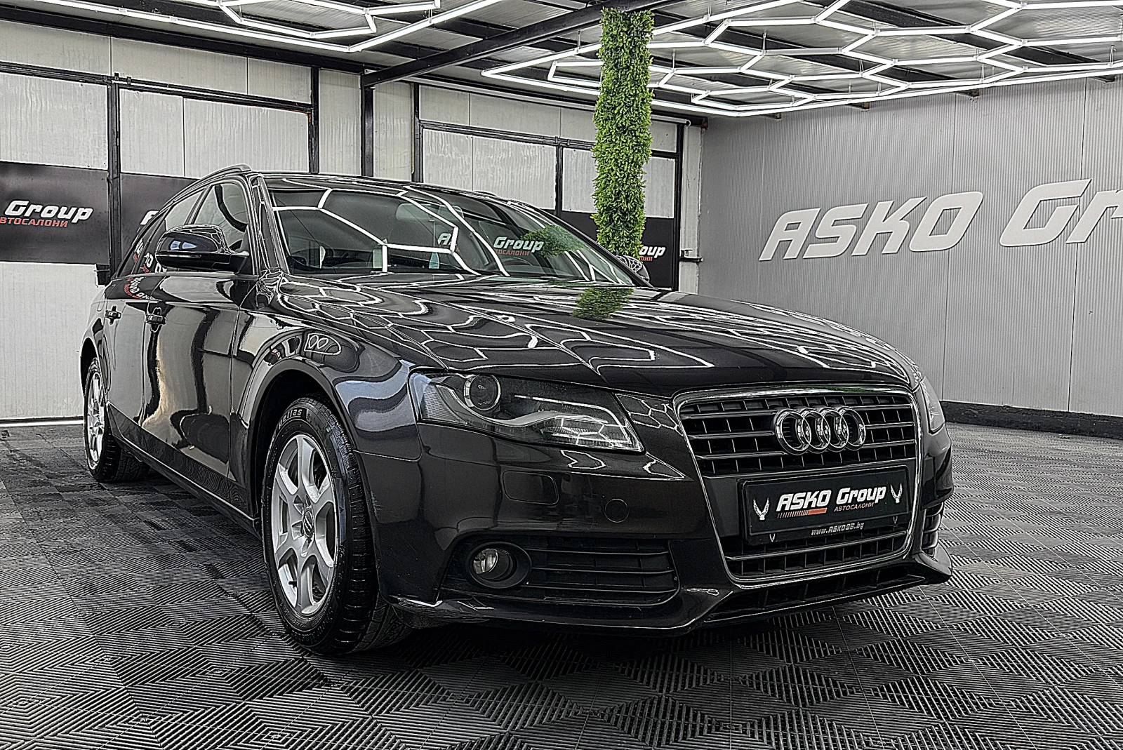 Audi A4 S-line/avtomat/navi/СОБСТВЕН ЛИЗИНГ, снимка 3 - Автомобили и джипове - 55650183