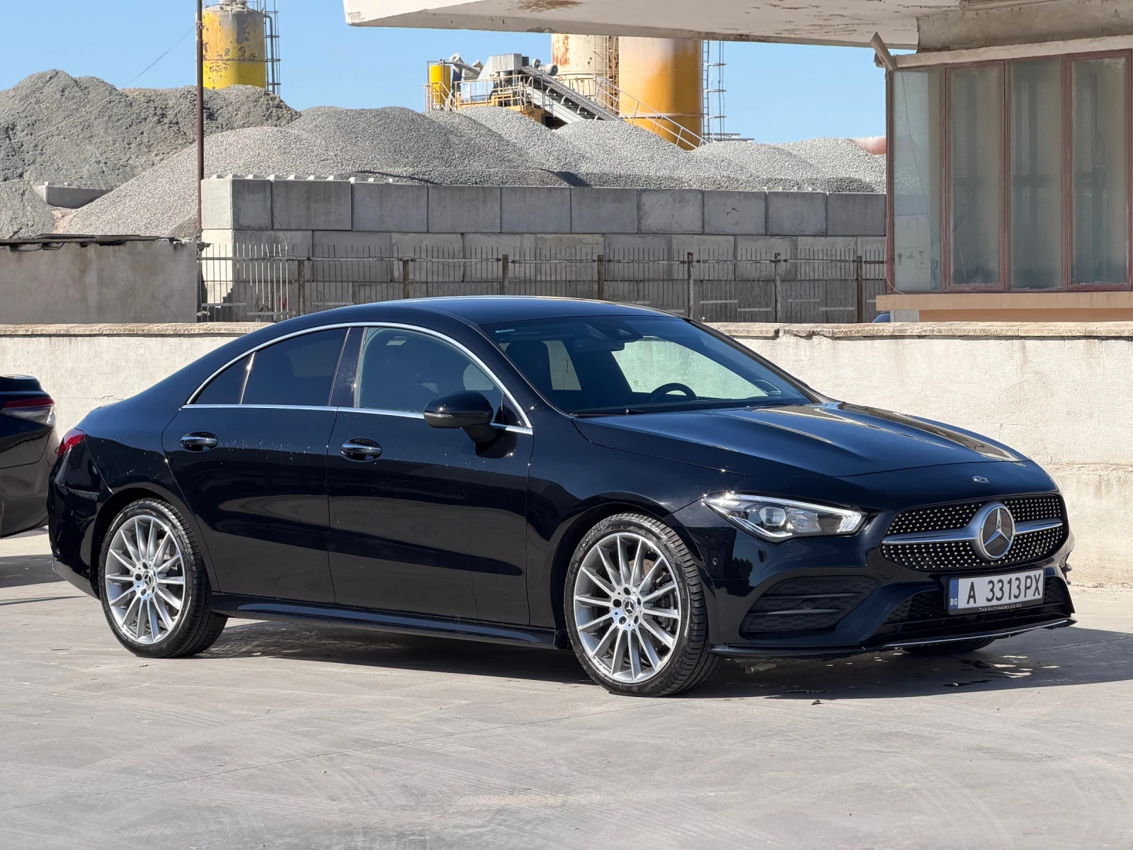 Mercedes-Benz CLA 220 AMG, снимка 3 - Автомобили и джипове - 56208526