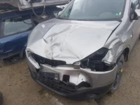 Nissan Qashqai 2.0dCi, снимка 2