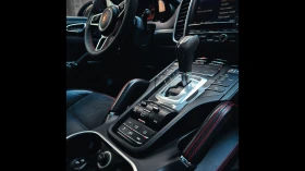 Porsche Cayenne GTS Sport Chrono, снимка 11