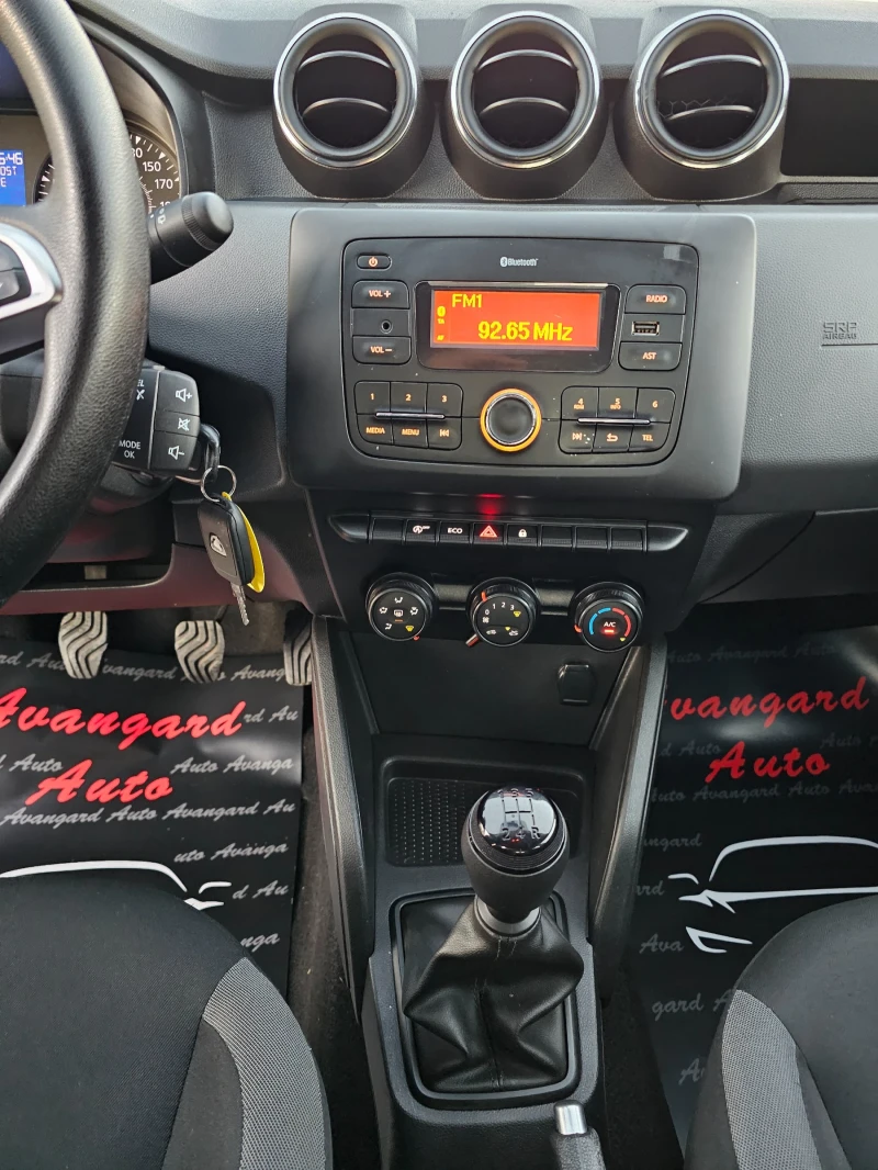 Dacia Duster 1.6i, 114к.с., GPL, снимка 11 - Автомобили и джипове - 47994755